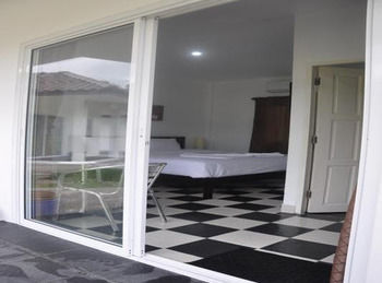 Imagen de la habitación del Hotel Sabai Resort Pak Meng. Foto 4