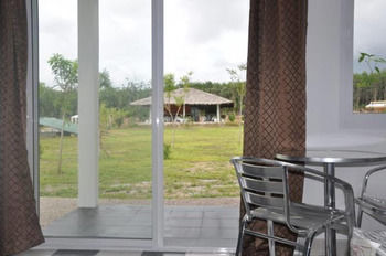 Imagen de los exteriores del Hotel Sabai Resort Pak Meng. Foto 12