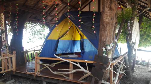 Imagen de la habitación del Hotel Sabai Sabai Beach Bungalows. Foto 8