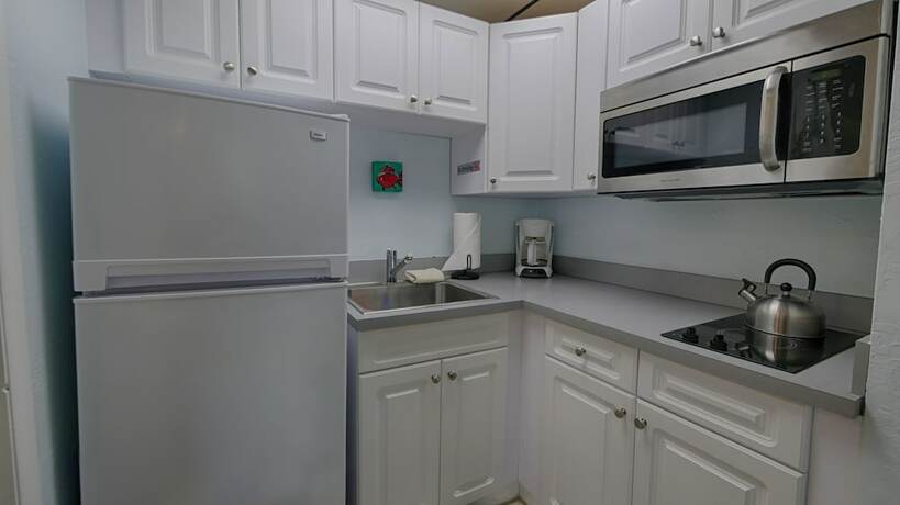 Imagen de la habitación del Hotel Sabal Palms Inn. Foto 15