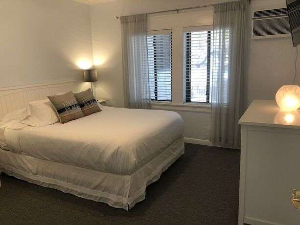Imagen de la habitación del Hotel Sabal Palms Inn. Foto 18
