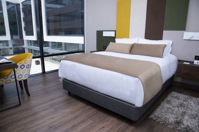 Imagen de la habitación del Hotel Sabana Park. Foto 6