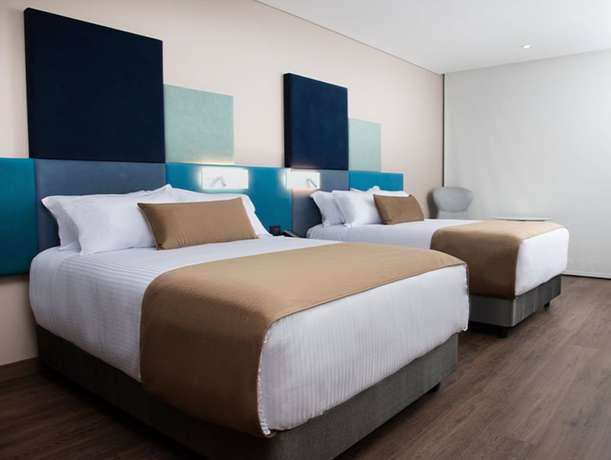 Imagen de la habitación del Hotel Sabana Park. Foto 11