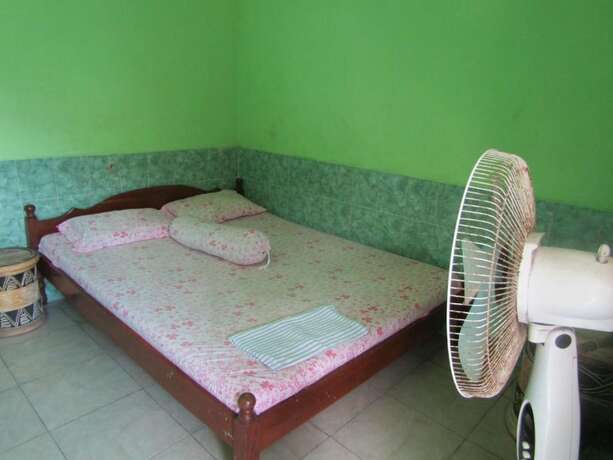 Imagen de la habitación del Hotel Sabar Menanti 2, Parangtritis. Foto 12