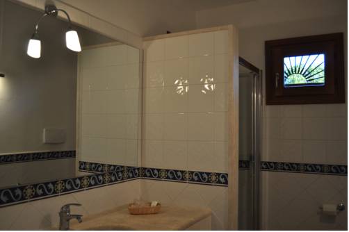 Imagen de la habitación del Hotel S'abba E Sa Murta. Foto 8