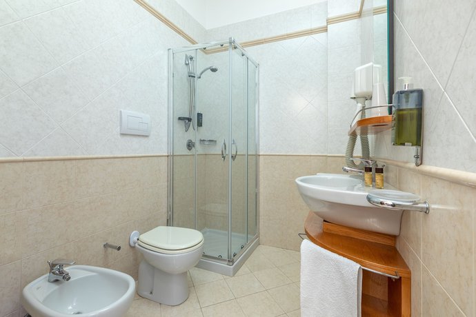 Imagen de la habitación del Hotel Sabbia D\'Oro. Foto 9