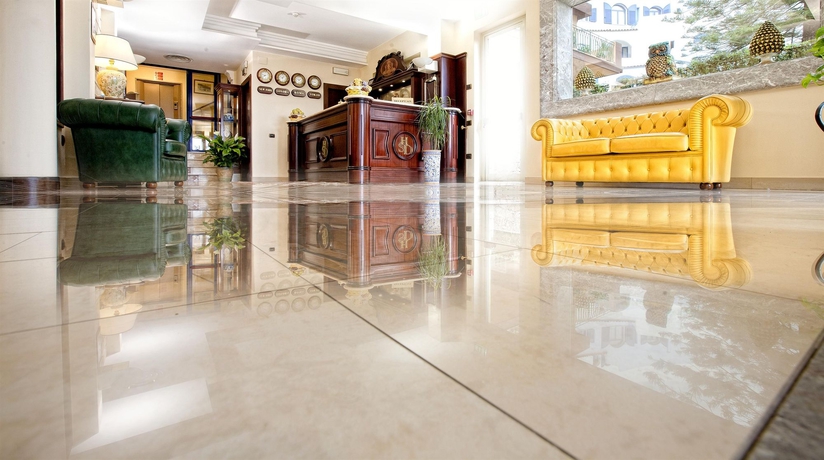 Imagen de los interiores del Hotel Sabbie D'oro. Foto 12