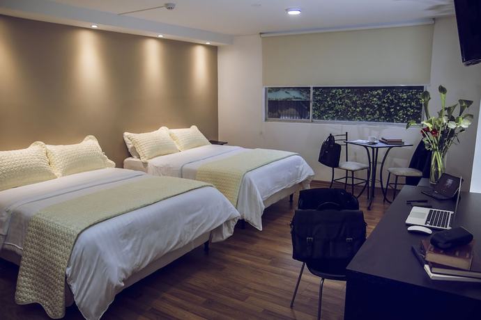 Imagen de la habitación del Hotel Sabet. Foto 8