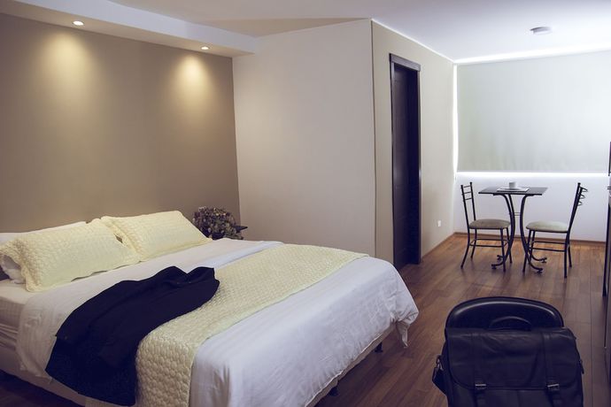 Imagen de la habitación del Hotel Sabet. Foto 14