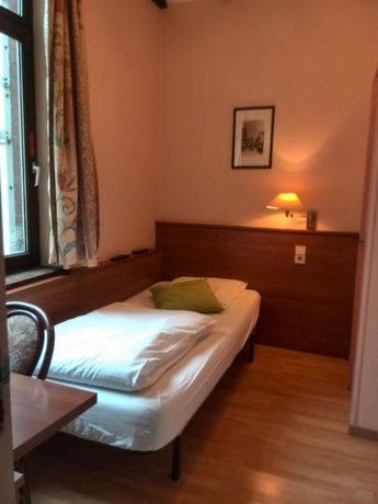 Imagen de la habitación del Hotel Sabina, Bruselas. Foto 15