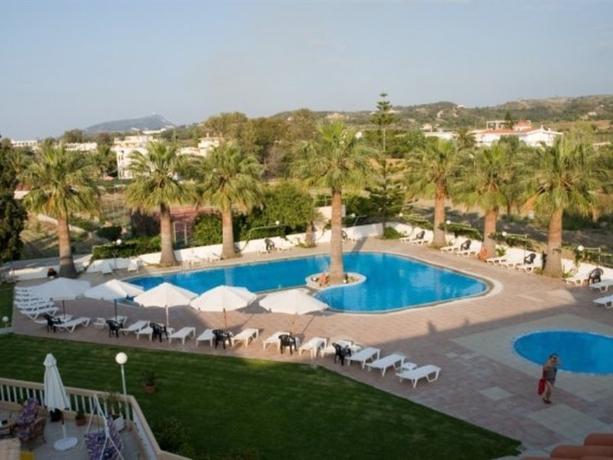 Imagen general del Hotel Sabina, Theologos. Foto 6