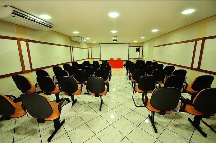 Imagen de los interiores del Hotel Sabino Palace. Foto 10