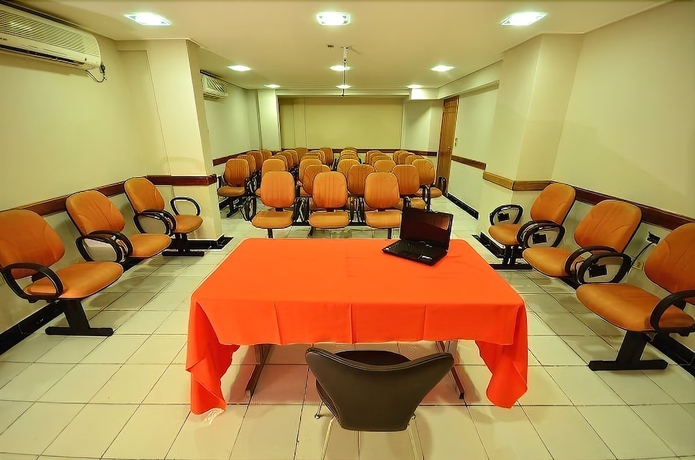Imagen de los interiores del Hotel Sabino Palace. Foto 11
