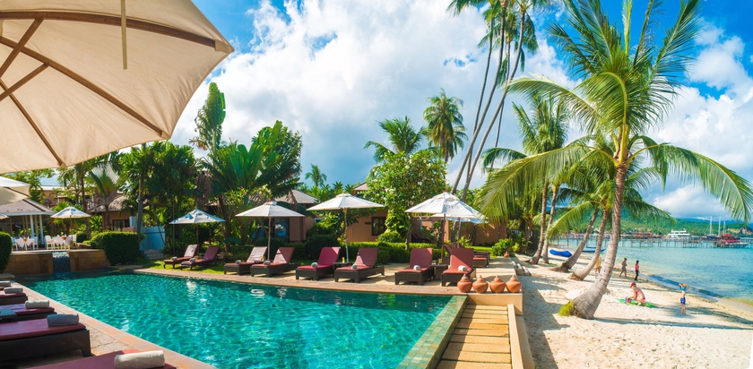 Imagen de la piscina del Hotel Saboey Resort and Villas. Foto 13