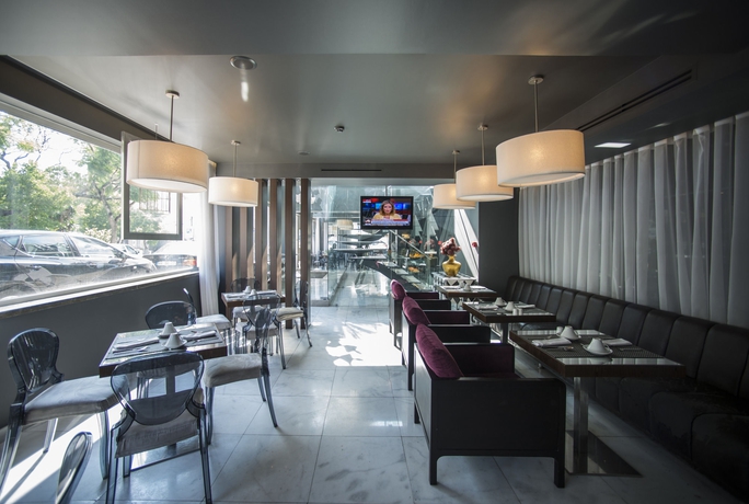 Imagen del bar/restaurante del Hotel Saboia. Foto 6