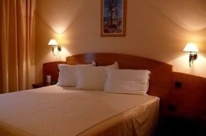 Imagen de la habitación del Hotel Sabri. Foto 5