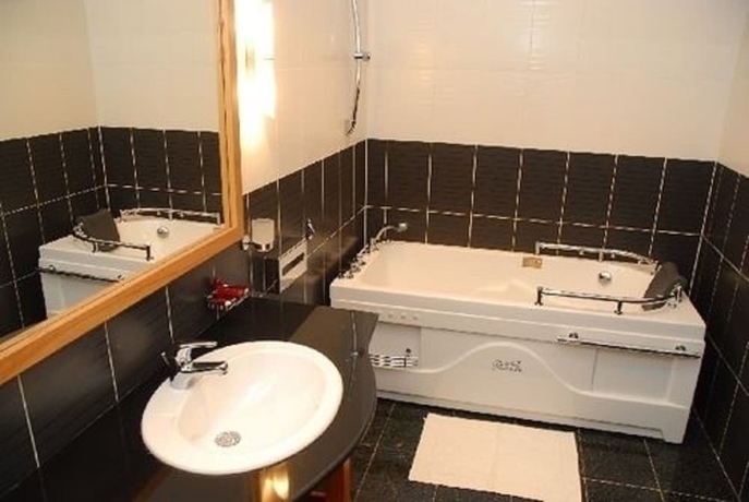 Imagen de la habitación del Hotel Sabri. Foto 11