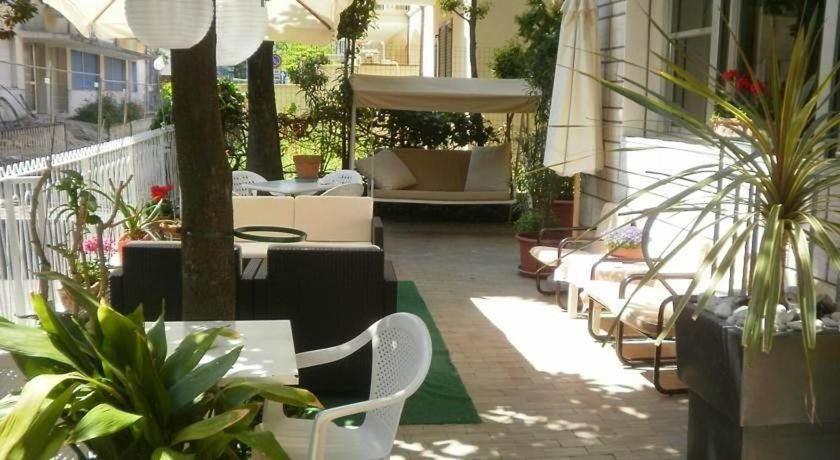 Imagen de los exteriores del Hotel Sabrina Nord. Foto 11