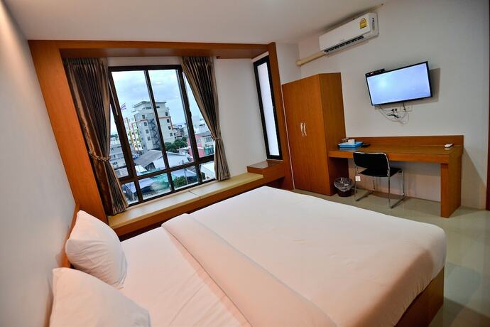 Imagen de la habitación del Hotel Sabuy Best Phayao. Foto 18