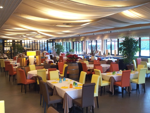 Imagen del bar/restaurante del Hotel Saccardi and Spa - Adults Only. Foto 6