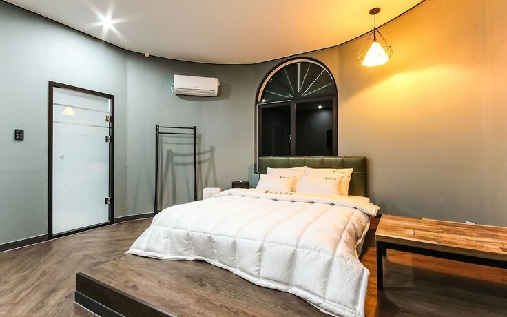 Imagen de la habitación del Hotel Sacheon Commodore. Foto 20