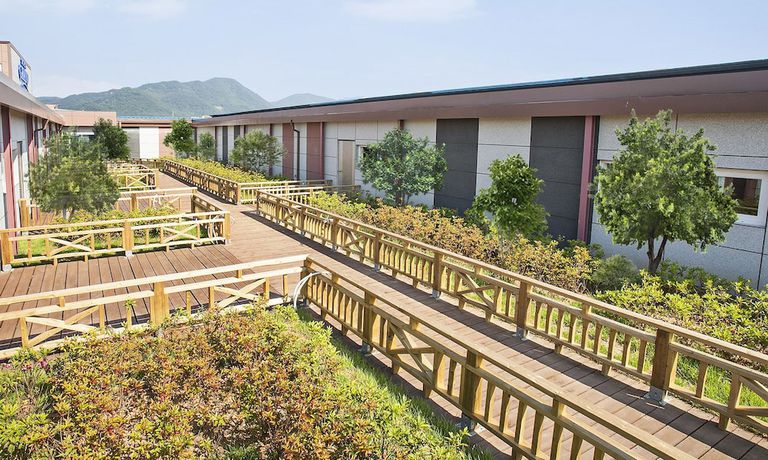 Imagen de los exteriores del Hotel Sacheon Grand. Foto 11