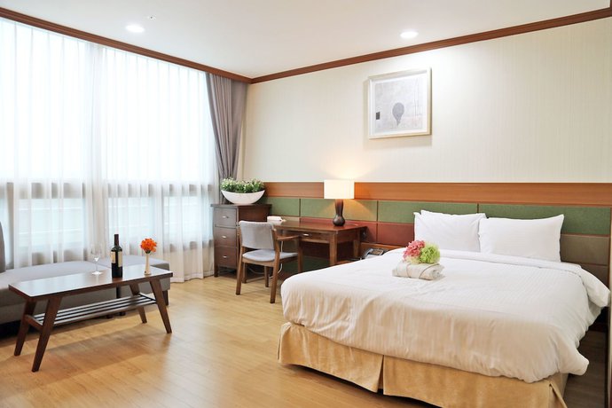 Imagen de la habitación del Hotel Sacheon Grand. Foto 9