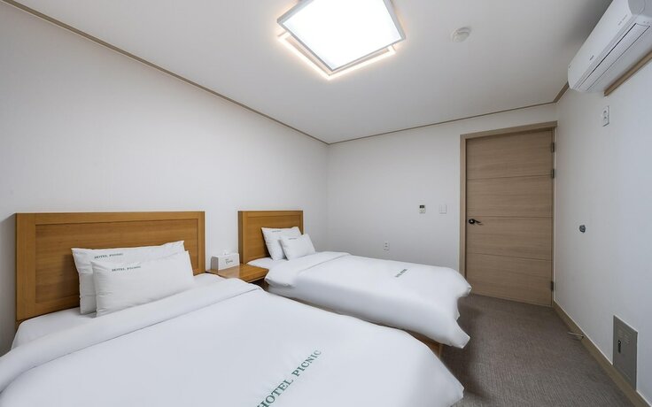 Imagen de la habitación del Hotel Sacheon Picnic. Foto 12