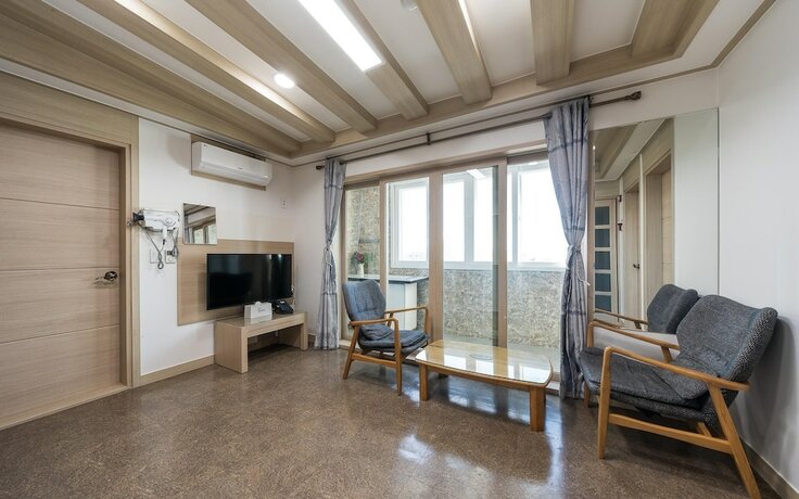 Imagen de la habitación del Hotel Sacheon Picnic. Foto 14