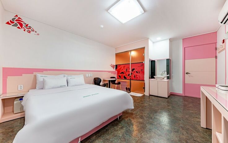 Imagen de la habitación del Hotel Sacheon Picnic. Foto 18