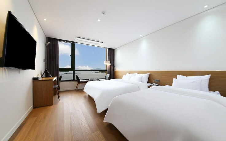 Imagen de la habitación del Hotel Sacheon Rubens. Foto 19