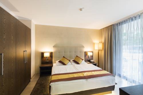 Imagen de la habitación del Hotel Sacher Baden. Foto 6