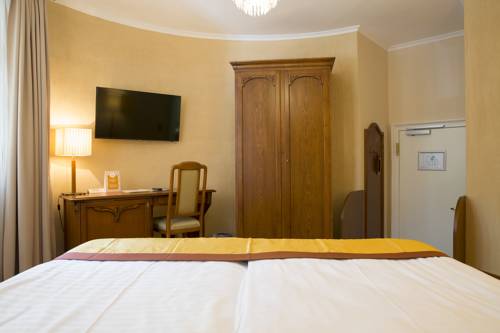 Imagen de la habitación del Hotel Sacher Baden. Foto 14