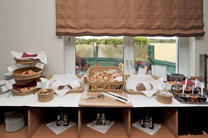 Imagen del bar/restaurante del Hotel Sachsen-anhalt. Foto 3