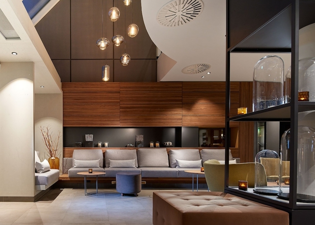 Imagen de los interiores del Hotel Sachsenpark. Foto 17