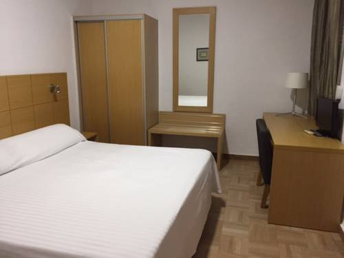 Imagen de la habitación del Hotel Sacratif. Foto 8