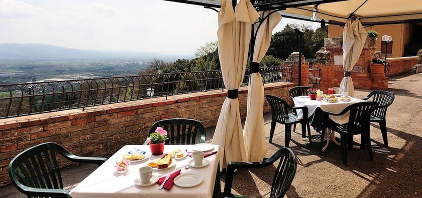 Imagen del bar/restaurante del Hotel Sacro Cuore. Foto 5