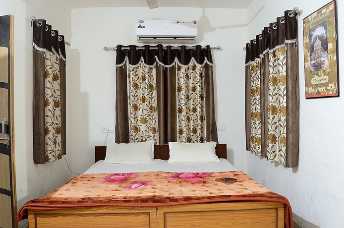Imagen de la habitación del Hotel Sadanira Resort. Foto 6