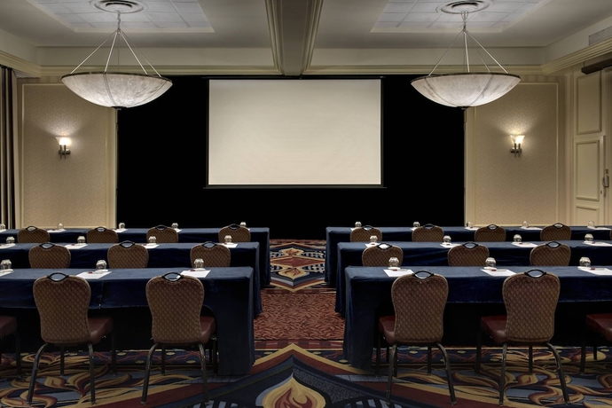 Imagen de los interiores del Hotel Saddle Brook Marriott. Foto 14