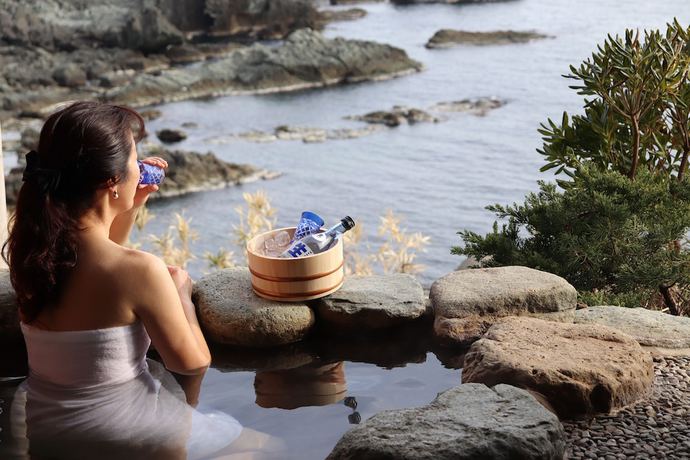 Imagen de la piscina del Hotel Sado Resort Azuma. Foto 11