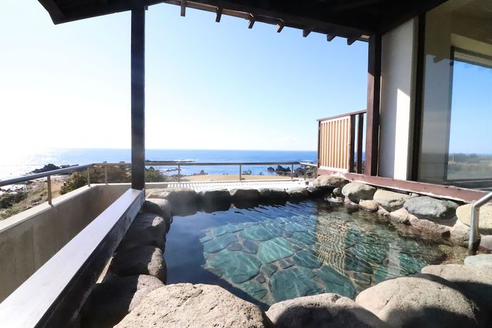 Imagen de la piscina del Hotel Sado Resort Azuma. Foto 20