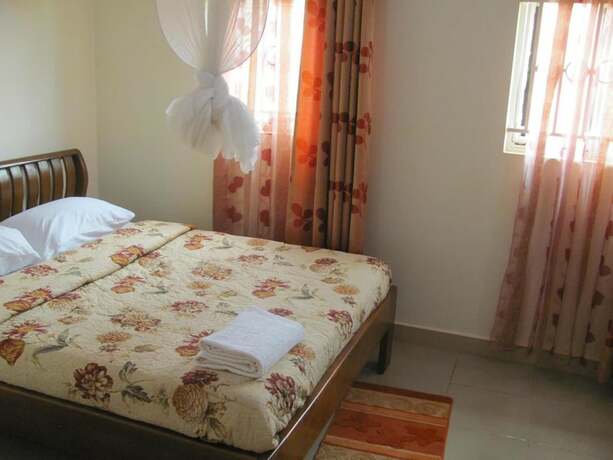 Imagen general del Hotel Sadrina Comfort Cottages. Foto 9