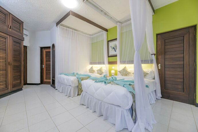 Imagen de la habitación del Hotel Safari Beach, Playa Diani. Foto 14