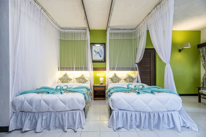 Imagen general del Hotel Safari Beach, Playa Diani. Foto 13
