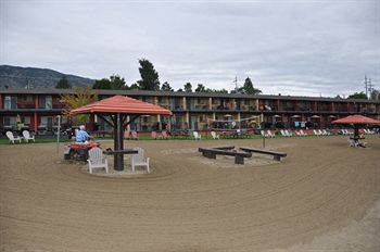Imagen de los exteriores del Hotel Safari Beach Resort. Foto 3