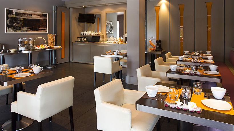 Imagen del bar/restaurante del Hotel Safari, Carpentras. Foto 2