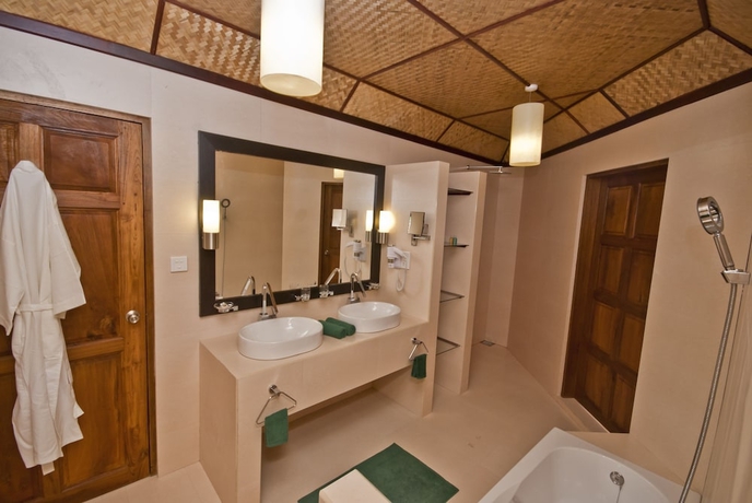 Imagen de la habitación del Hotel Safari Island. Foto 14