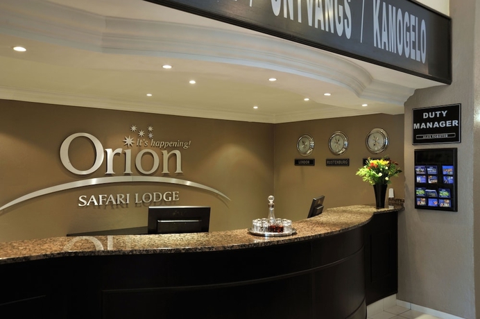 Imagen de los interiores del Hotel Safari Lodge & Convention Centre. Foto 17