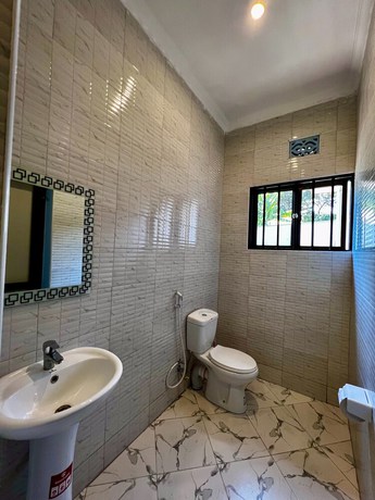 Imagen de la habitación del Hotel Safari Park House, ARUSHA. Foto 10