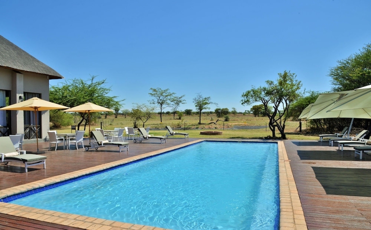 Imagen de la piscina del Hotel Safari Plains. Foto 19